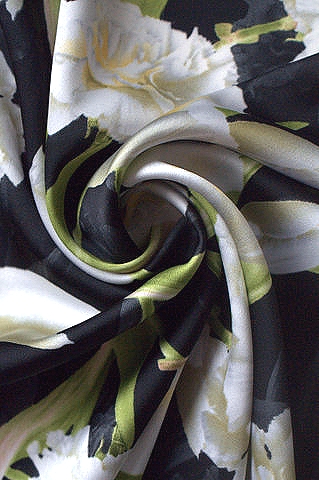 Шелк искусственный ЖЕЛТЫЕ ТЮЛЬПАНЫ