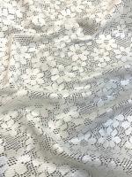 Кружевное полотно Цветочки с напылением белый 1 Кружевное полотно Цветочки с напылением белый 1