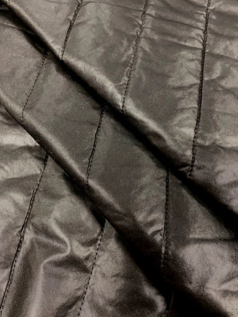 Стежка курточная "Полосы" черная