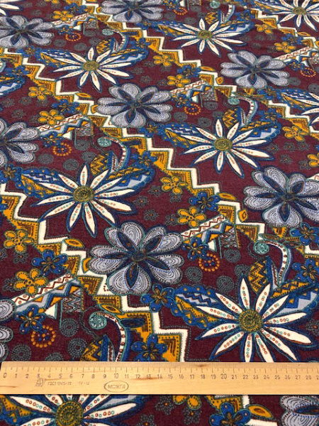 Трикотаж ЦВЕТОЧНЫЙ КАЛЕЙДОСКОП красное вино полотно