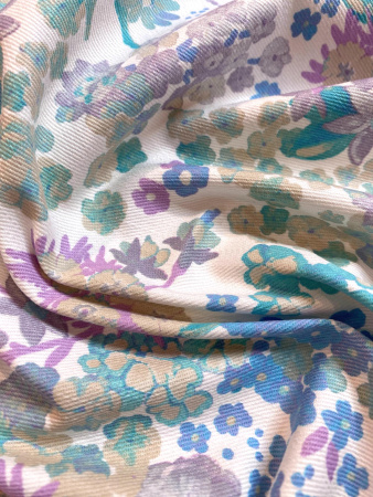 Джинс НЕЖНЫЕ ЦВЕТЫ