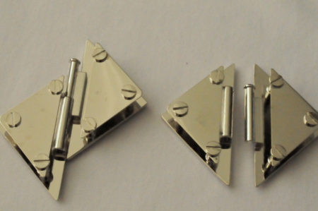 Украшение Декоративное УД-0029 Пряжка для одежды Квадрат от Armani 3