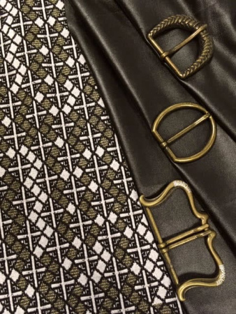 Трикотаж-жаккард Смальта темный с пряжками  10