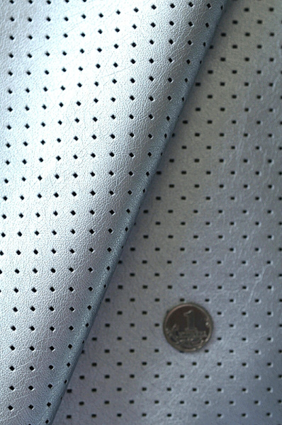 Кожа искусственная СЕРЕБРО перфорация