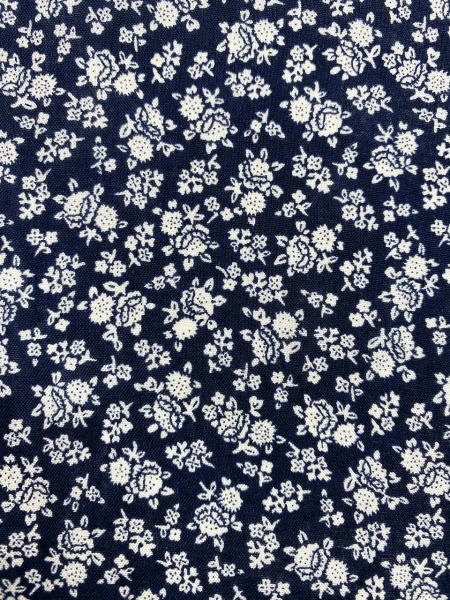 Штапель МЕЛКИЕ ЦВЕТОЧКИ фон черный