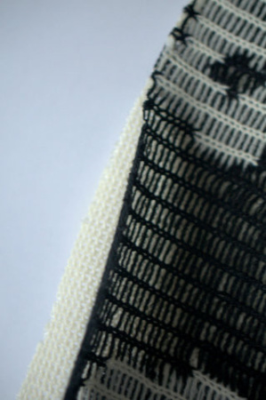 Трикотаж вязанный двухслойный Цветы в стиле Prada Молочный 5