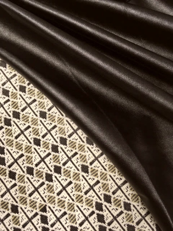 Трикотаж-жаккард Смальта светлый и кожа 10