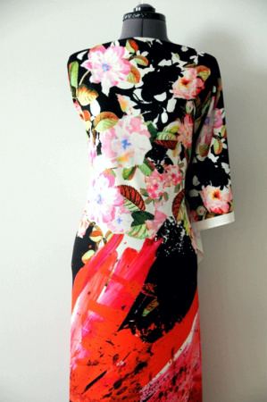 Трикотаж КРУПНЫЕ РОЗЫ на черном ткань