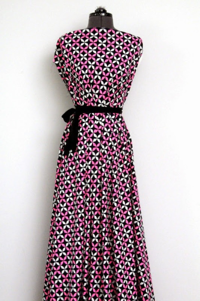 Стильный орнамент розовый 4