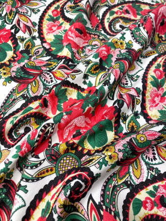 Джинс-стрейч ЦВЕТОЧНЫЙ ПЕЙСЛИ сливочный