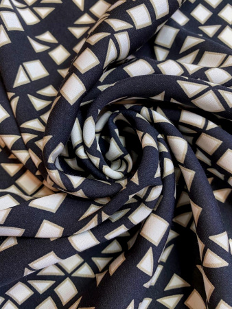 Вискоза ГЕОМЕТРИЯ молочная