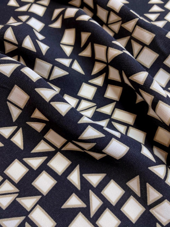 Вискоза ГЕОМЕТРИЯ молочная