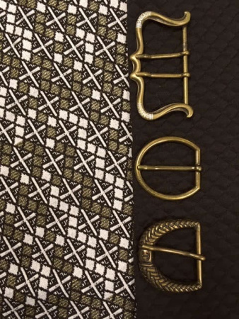 Трикотаж-жаккард Смальта темный с пряжками 6