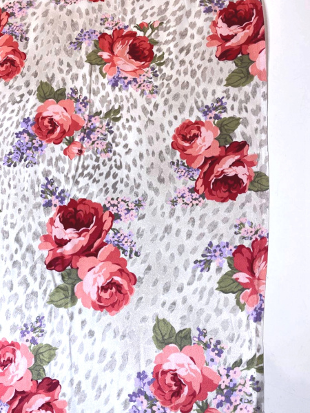 Шелк натуральный РОЗЫ НА ЛЕОПАРДЕ