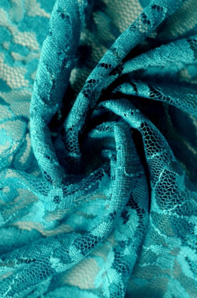 Кружево на сетке Бирюзовый узор яркая бирюза 3 Кружево на сетке Бирюзовый узор яркая бирюза 3