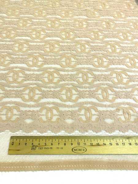 Кружевное полотно ЛОГО беж Кружевное полотно ЛОГО беж ткань