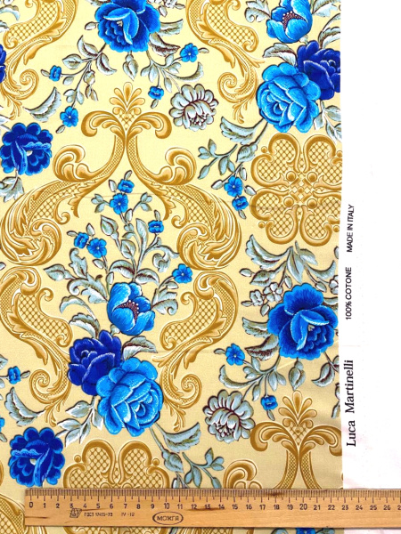 Батист СИНИЕ ЦВЕТЫ на бежевом