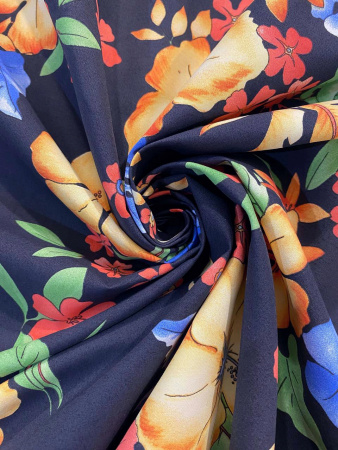 Плащевка ЦВЕТЫ на темно-синем фоне