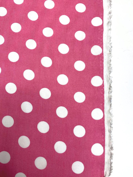 Вискоза ГОРОШКИ МОЛОЧНЫЕ на розовом