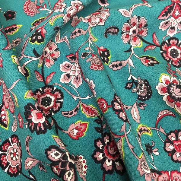 Шерсть плательная ЦВЕТОЧНЫЙ КОМПЛИМЕНТ изумруд ткани