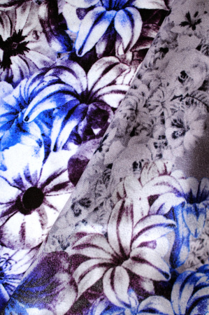 Шелк натуральный ЦВЕТОЧНАЯ ЛОЗА синий