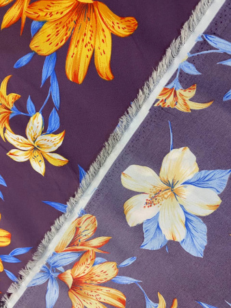 Плащевка ЦВЕТЫ на сиреневом фоне