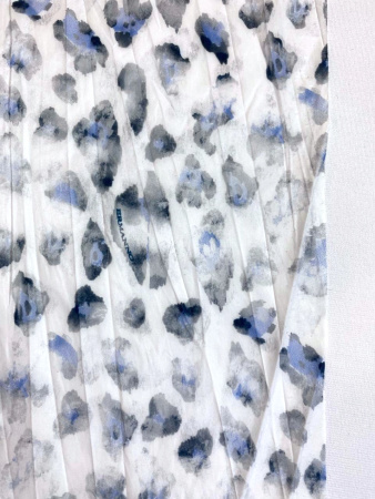 Курточная ткань ЛЕОПАРДОВЫЕ ПЯТНЫШКИ серо-голубые на молочном