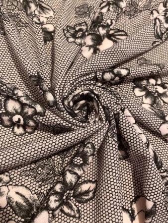 Трикотаж ЦВЕТЫ НА КРУЖЕВЕ полотно