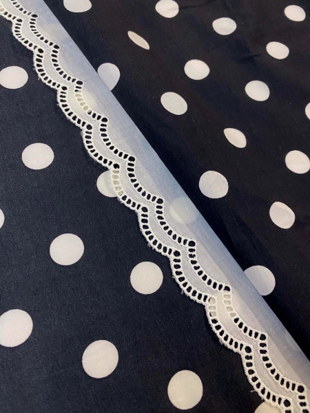 Хлопок ГОРОШКИ МОЛОЧНЫЕ на черном