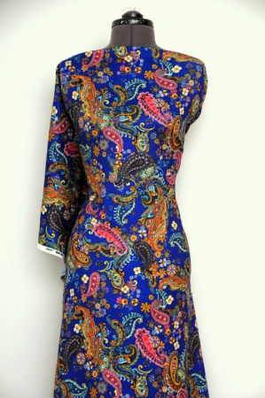 Трикотаж водолаз ЯРКИЙ ПЕЙСЛИ синий 5