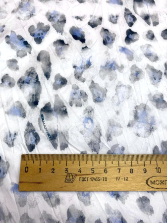 Курточная ткань ЛЕОПАРДОВЫЕ ПЯТНЫШКИ серо-голубые на молочном