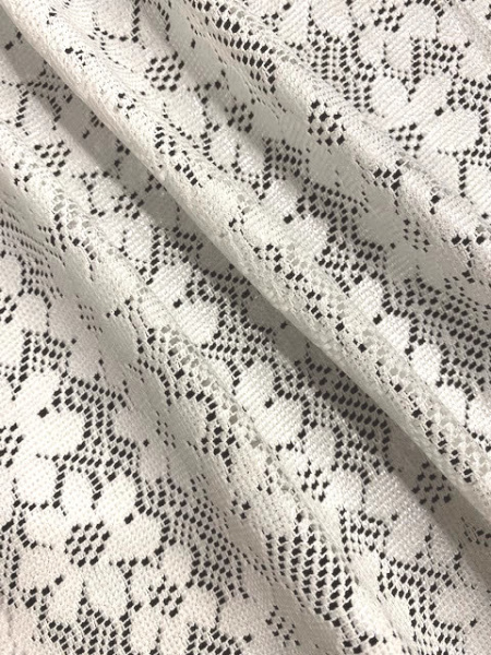 Кружевное полотно "Цветочки с напылением" белый Кружевное полотно "Цветочки с напылением" белый ткань