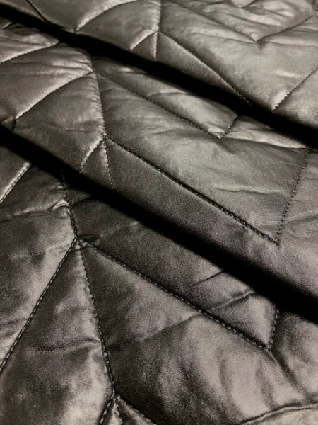 Стежка курточная "Зигзаг" черная