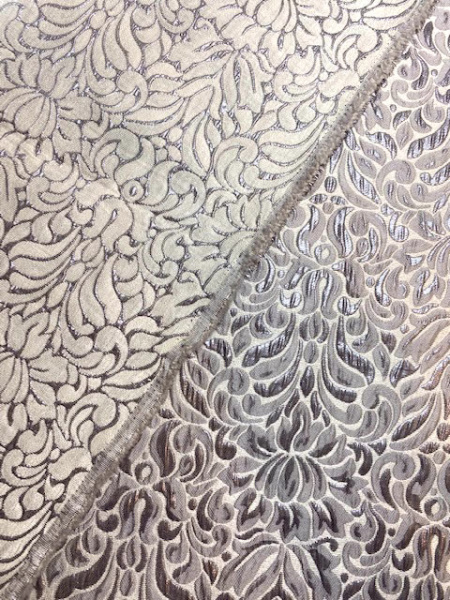 Жаккард УЗОР С ВЕНЗЕЛЯМИ стальной  Жаккард УЗОР С ВЕНЗЕЛЯМИ стальной ткань