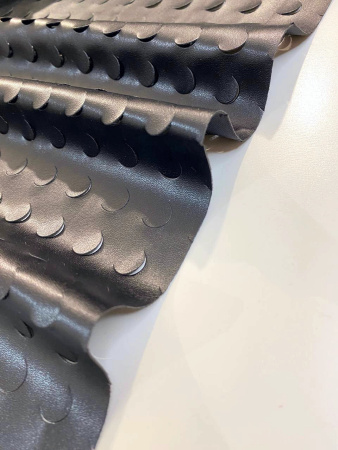 КОЖА искусственная ПЕРФОРИРОВАННЫЕ ГОРОШКИ