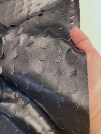 КОЖА искусственная ПЕРФОРИРОВАННЫЕ ГОРОШКИ