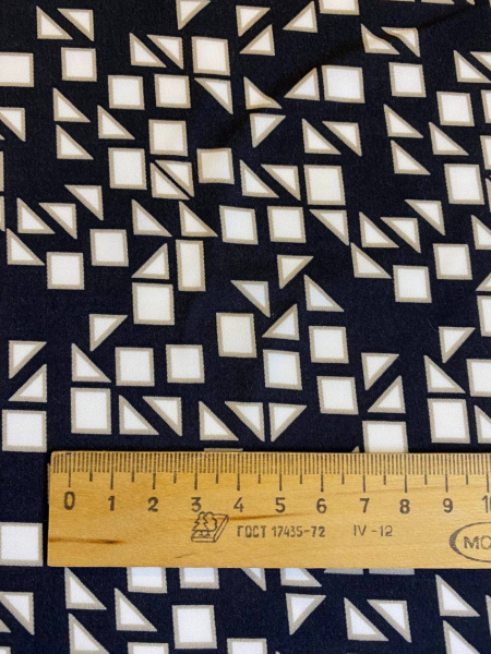 Вискоза ГЕОМЕТРИЯ молочная