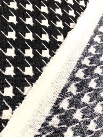 Трикотаж ГУСИНАЯ ЛАПКА полотно