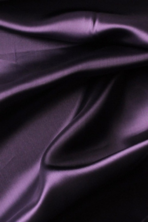 цвет баклажановый