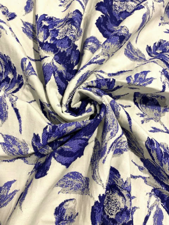 Жаккард "Розы на ярком синем фоне" ткань