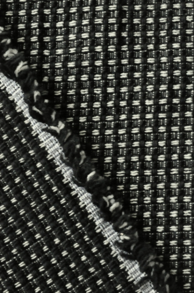 Плательно-Костюмное Букле Молочно-черное 2