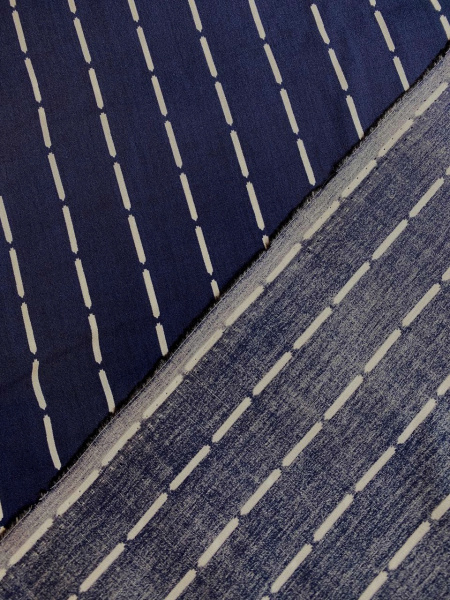 Хлопок ЛИНИИ ПУНКТИРНЫЕ на синем