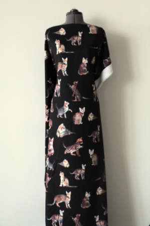 Креп-стрейч демисезонный Кошечки черный 2