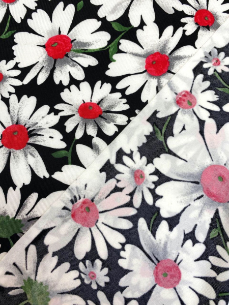Трикотаж РОМАШКИ на черном фоне ткань