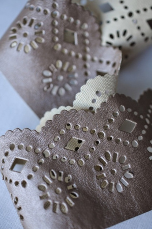 Кружево из искусственной кожи  КД-0001 3