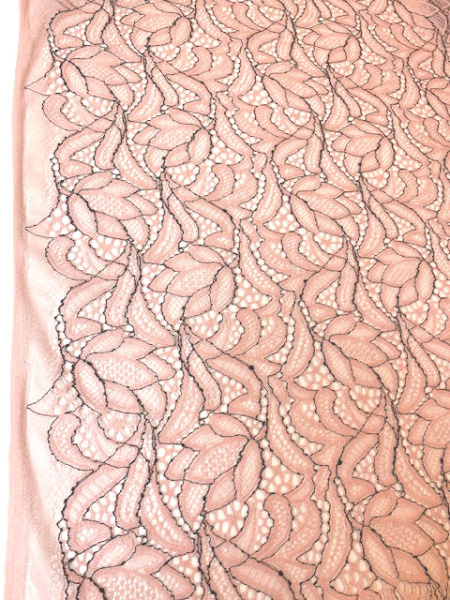 Кружевное полотно "Контурный узор" припыленная роза Кружевное полотно "Контурный узор" припыленная роза ткань