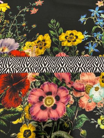 Креп плательно - костюмный ЭЛЬФИЙСКИЙ САД черный