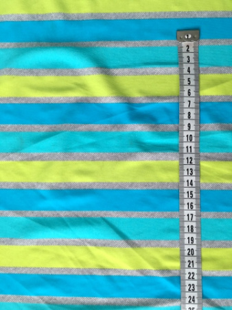 Бифлекс для купальников Полосы бирюзово - зеленый неон на сером фоне 1