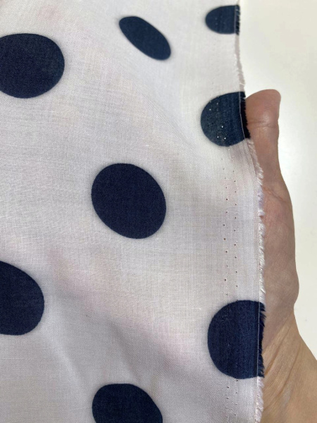 Вискоза ГОРОШКИ ЧЕРНЫЕ на белом