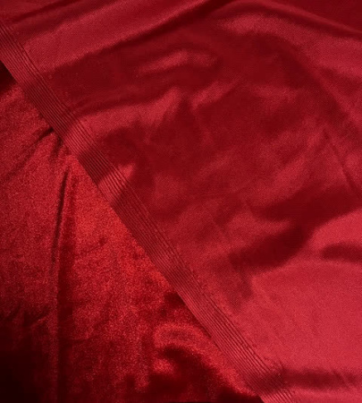 Бархат сочный красный modamania-online_3